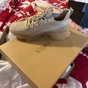 Women’s Steve Madden Maxima Blush Sneakers